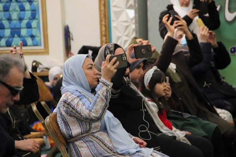 گزارش تصویری از مراسم جشن نیمه شعبان در مرکز اسلامی انگلیس