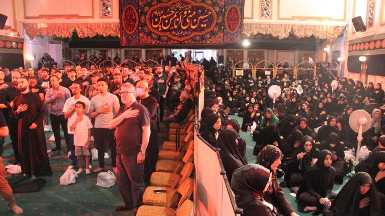 گزارش تصویری از مراسم عزاداری محرم به زبان عربی در مرکز اسلامی انگلیس