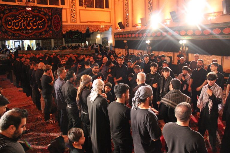 اقامه عزای امام حسین(ع) در مرکز اسلامی انگلیس – محرم 2024