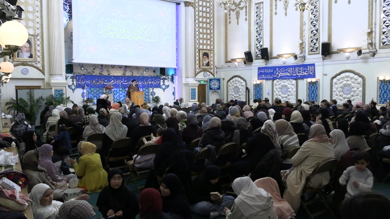 گزارش مراسم جشن طلوع یاس نبوی (میلاد حضرت زهرا سلام‌الله‌علیها) در مرکز اسلامی انگلیس – ۲۰۲۵