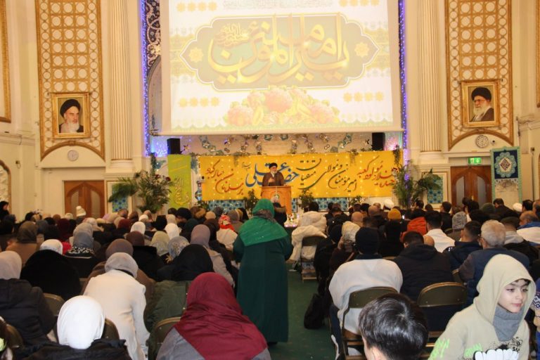 طنین  انداز شدن ندای یا علی در نخستین روزهای سال نو میلادی 2026 در مرکز اسلامی انگلیس